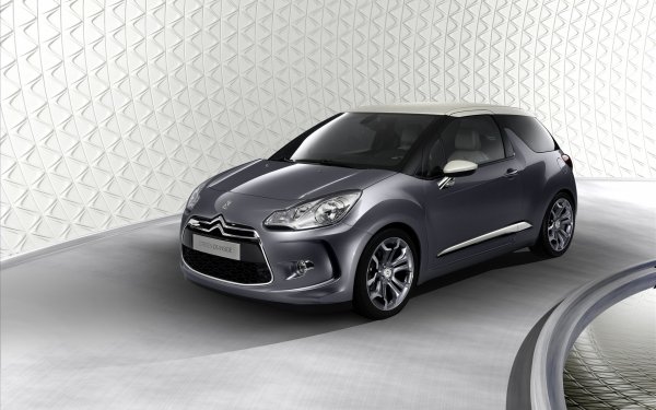Vehicles - renault Wallpapers and Backgrounds
