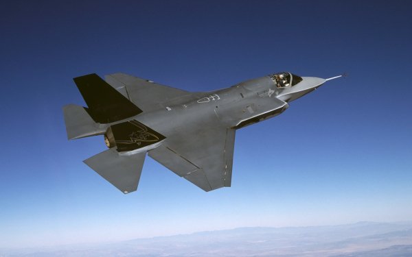 Military - Jet Fighter Wallpapers and Backgrounds