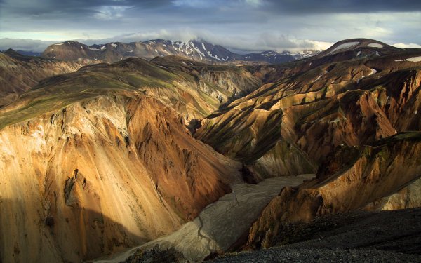 Earth - mountain Wallpapers and Backgrounds
