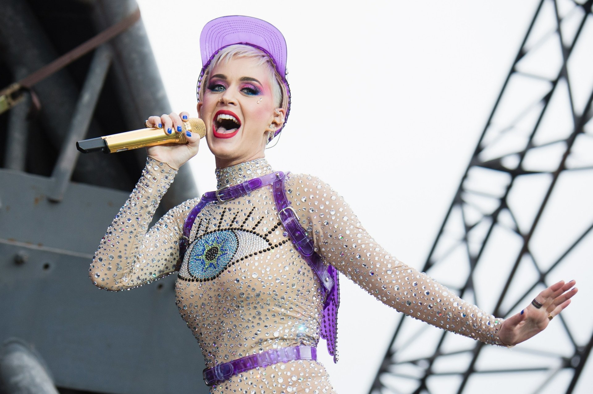 Download Microphone Music Katy Perry 4k Ultra HD Wallpaper