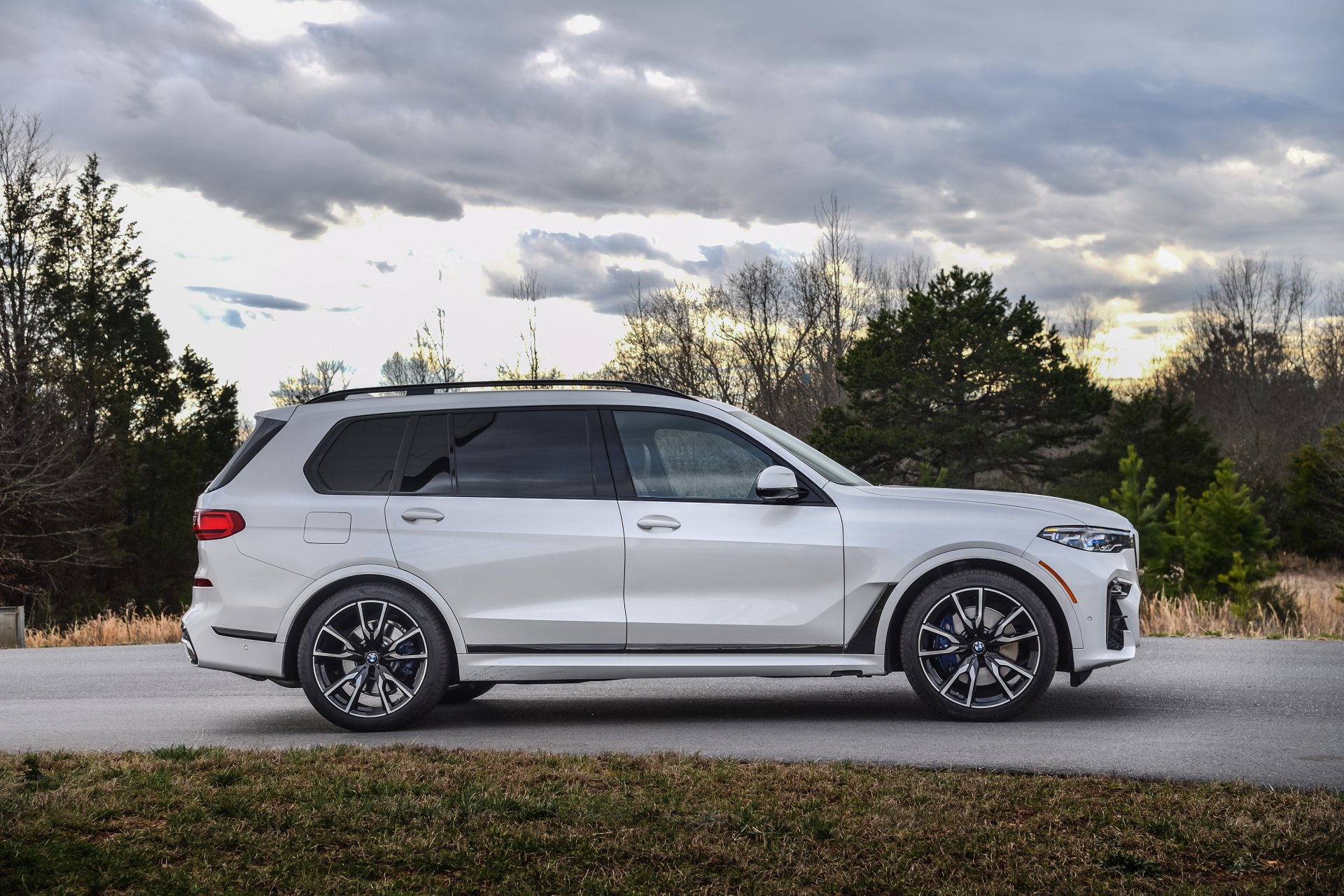 Bmw x7 white