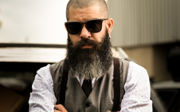 Men Model Beard Sunglasses HD Wallpaper | Background Image
