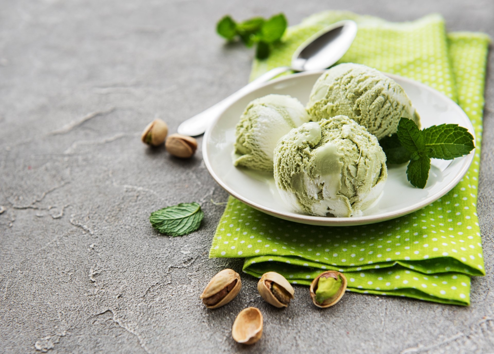 Download Still Life Pistachio Food Ice Cream 4k Ultra HD Wallpaper