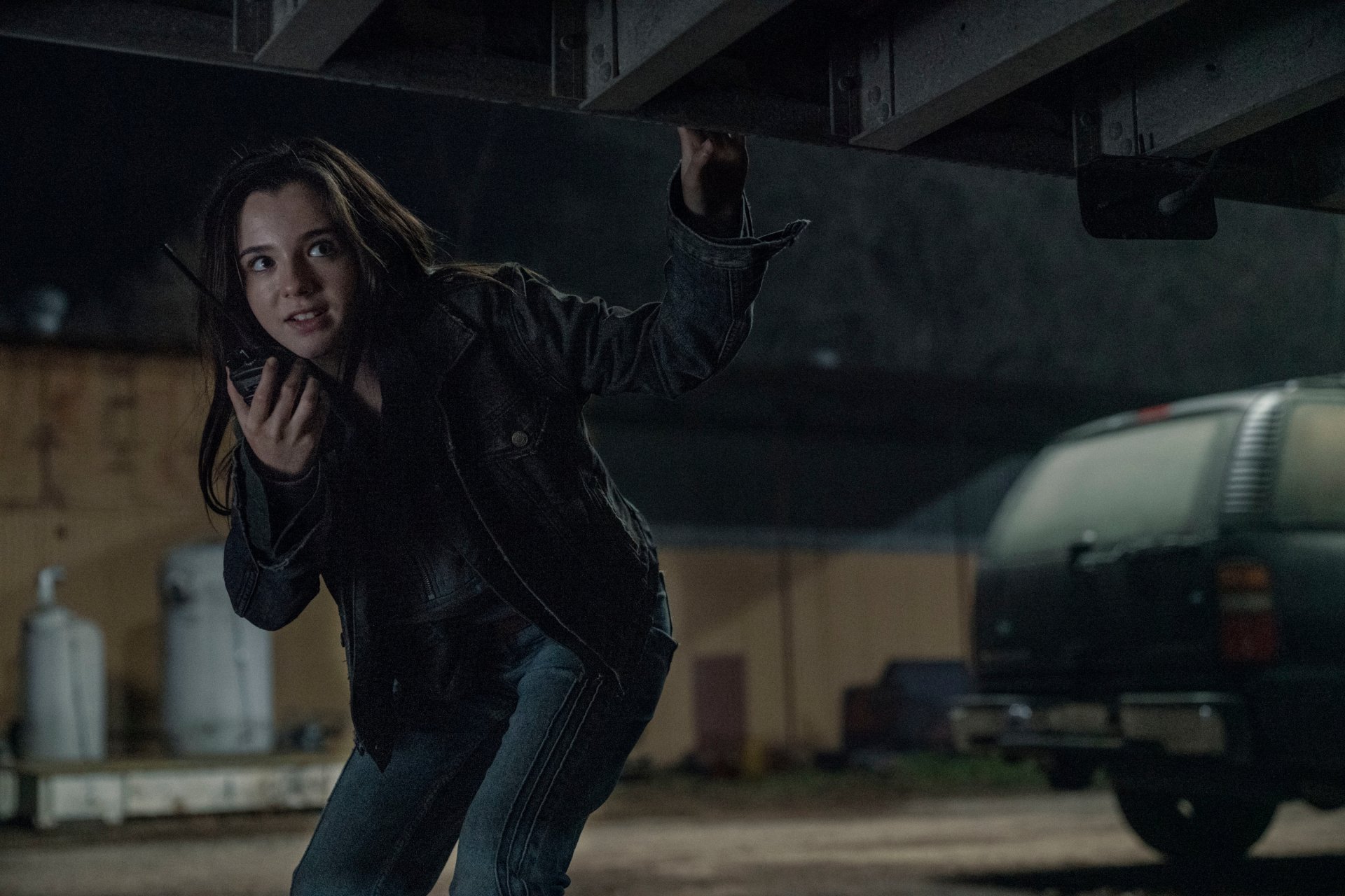 Download Charlie (Fear The Walking Dead) Alexa Nisenson TV Show Fear The Walking Dead HD Wallpaper