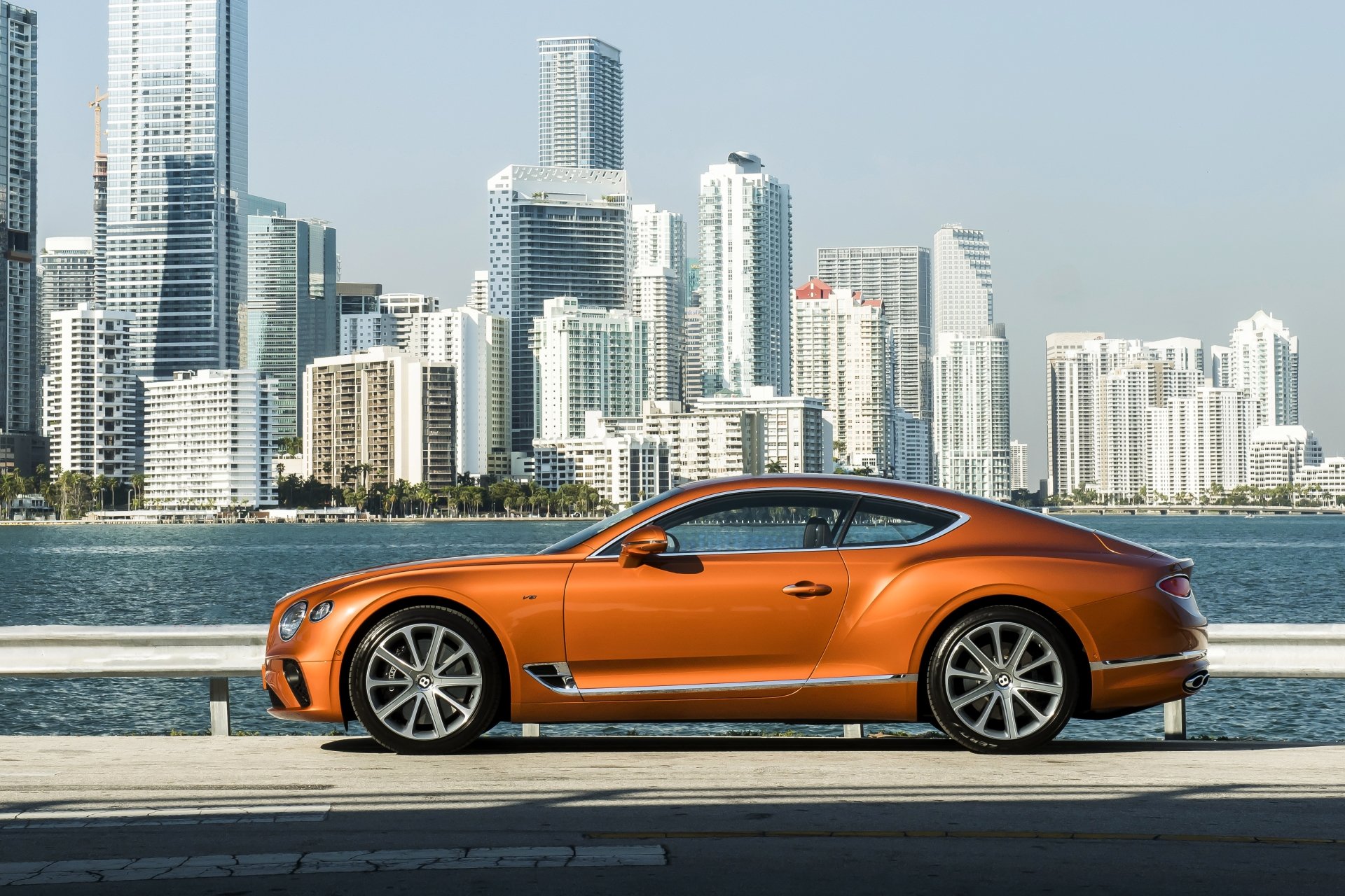 Download Orange Car Grand Tourer Car Bentley Continental GT Bentley Continental Bentley Vehicle Bentley Continental GT V8 4k Ultra HD Wallpaper