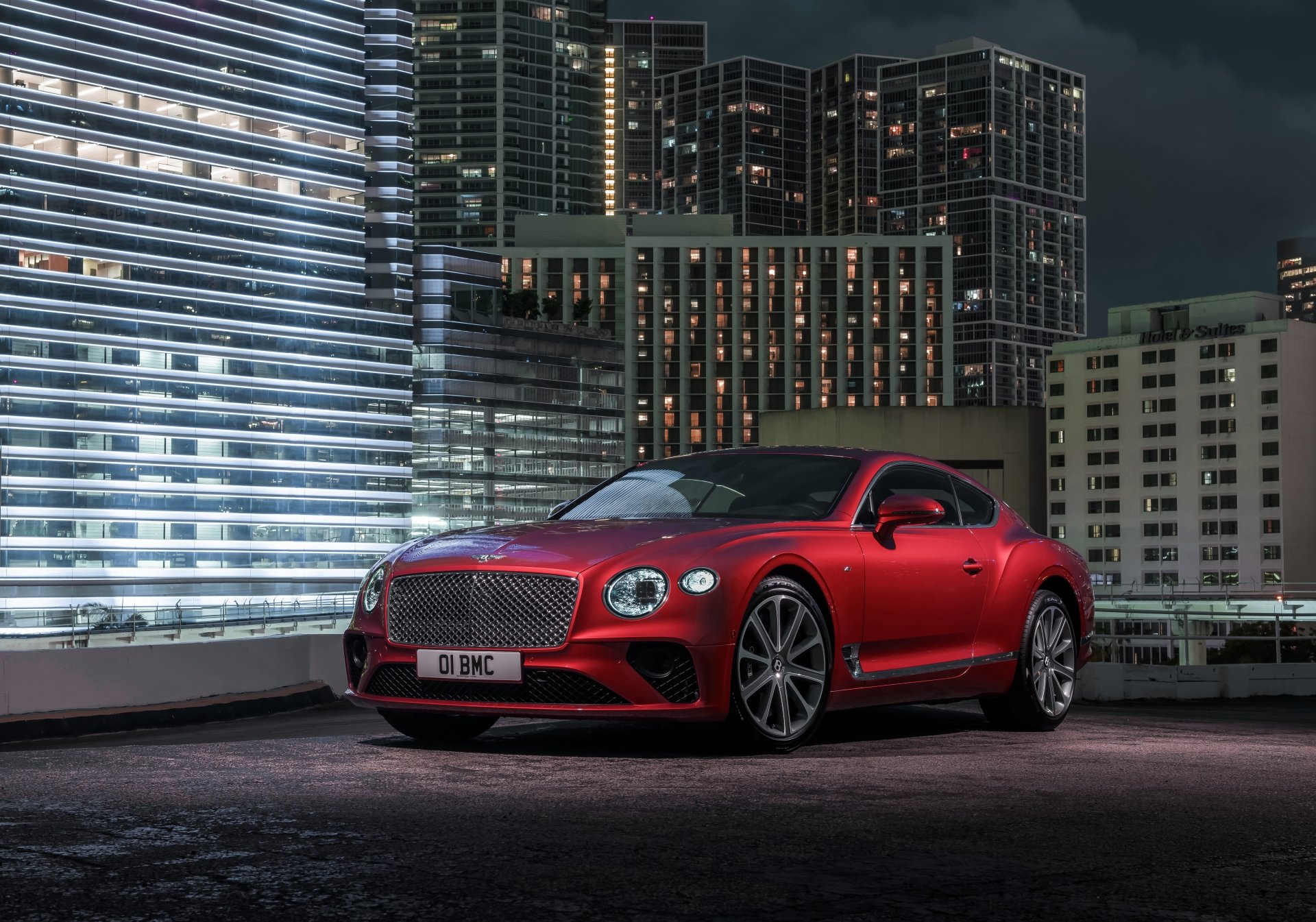 Download Grand Tourer Car Bentley Continental GT Bentley Continental Bentley Vehicle Bentley Continental GT V8 4k Ultra HD Wallpaper