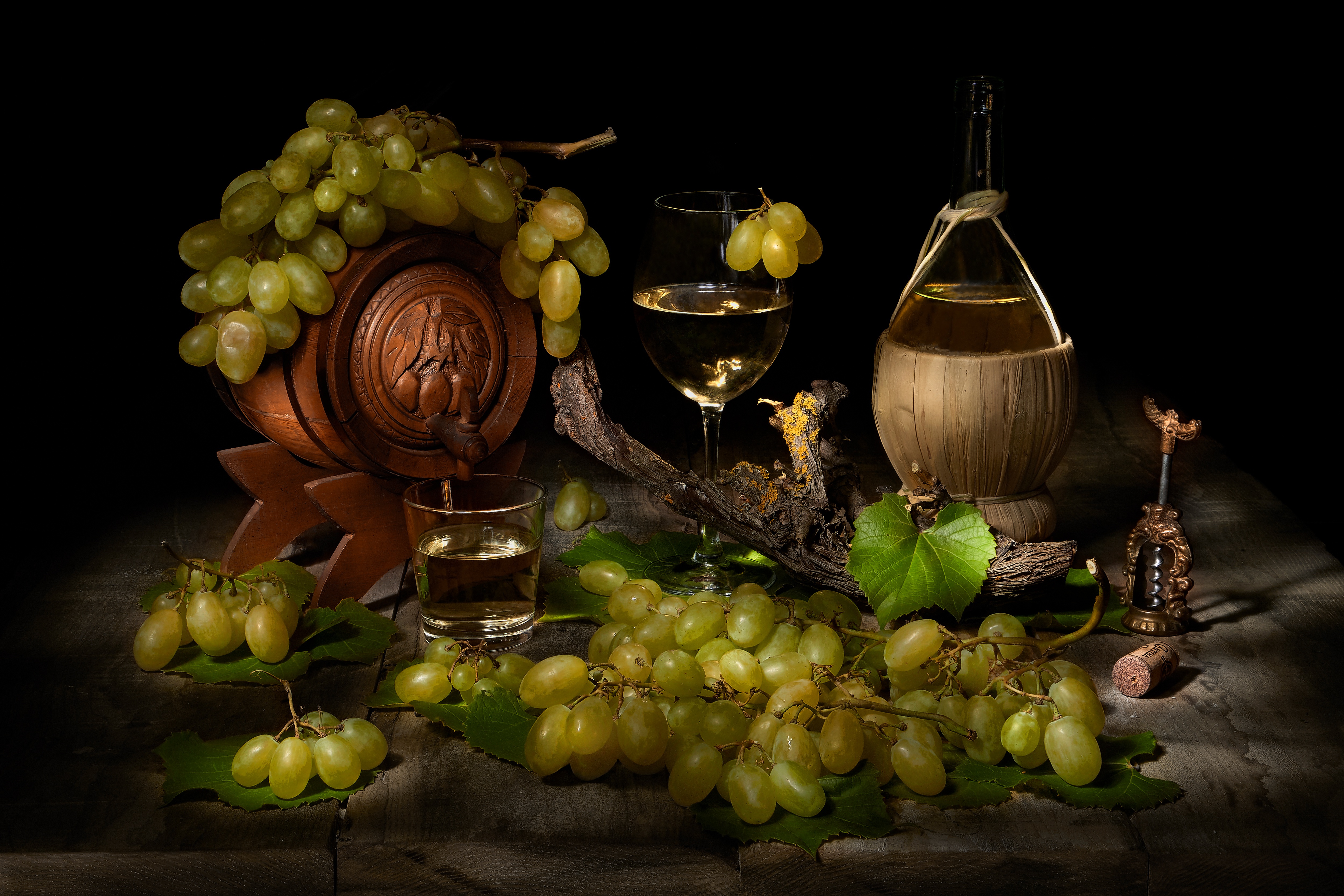 Download Grapes Bottle Glass Wine Food Still Life 4k Ultra HD Wallpaper