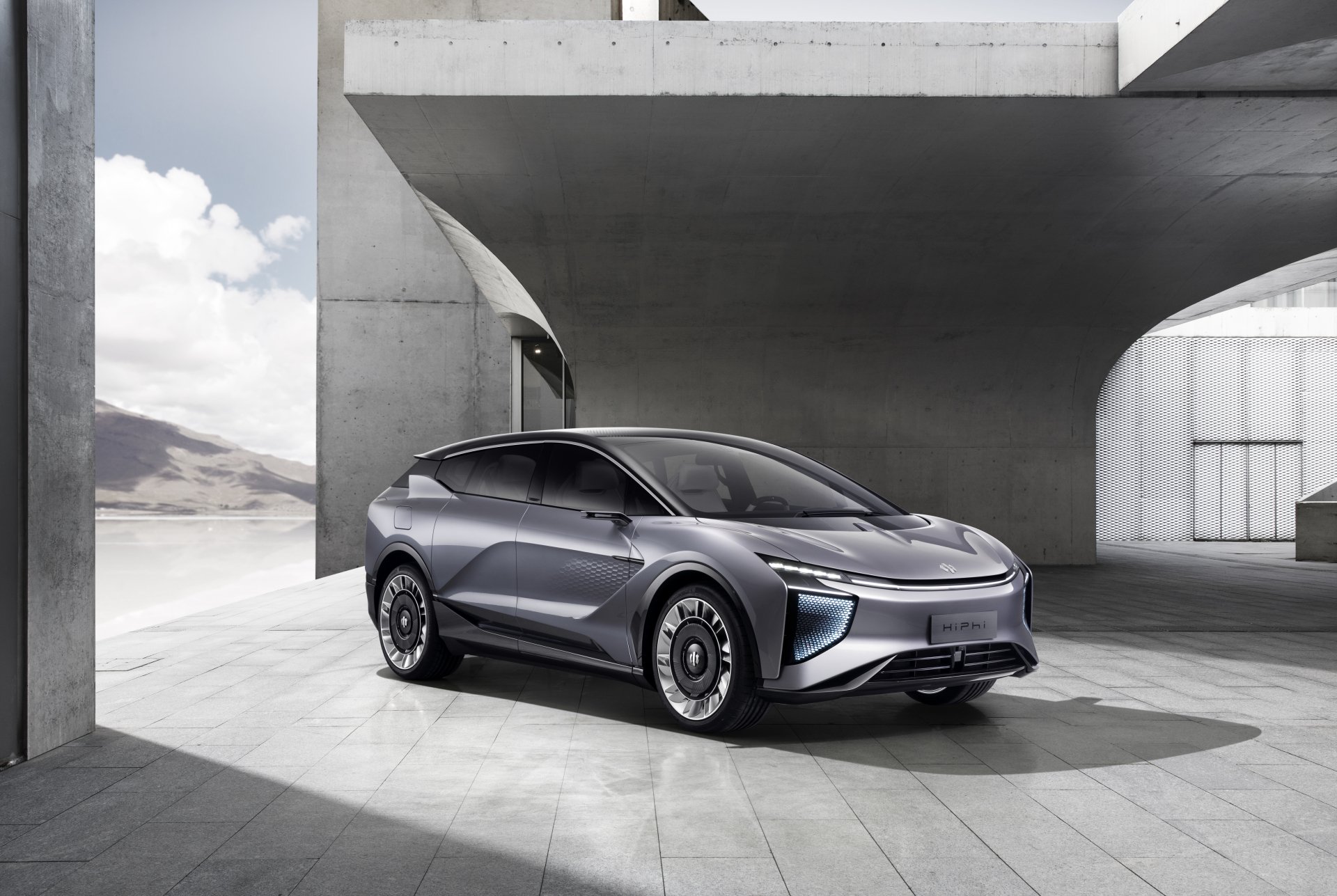 Download Electric Car SUV Human Horizons Vehicle Human Horizons HiPhi 1 4k Ultra HD Wallpaper