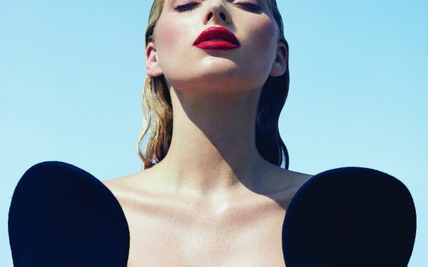 Elsa Hosk for VOGUE Taiwan, Jan 2018 by Zoey Grossman 8k Ultra HD