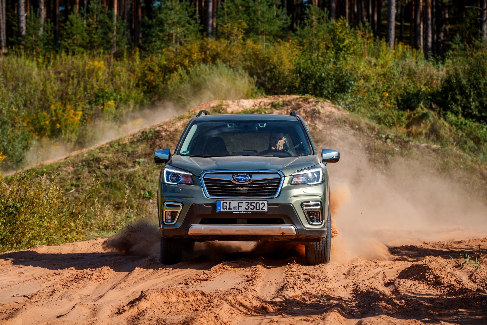 Download Green Car SUV Car Subaru Vehicle Subaru Forester 4k Ultra HD Wallpaper