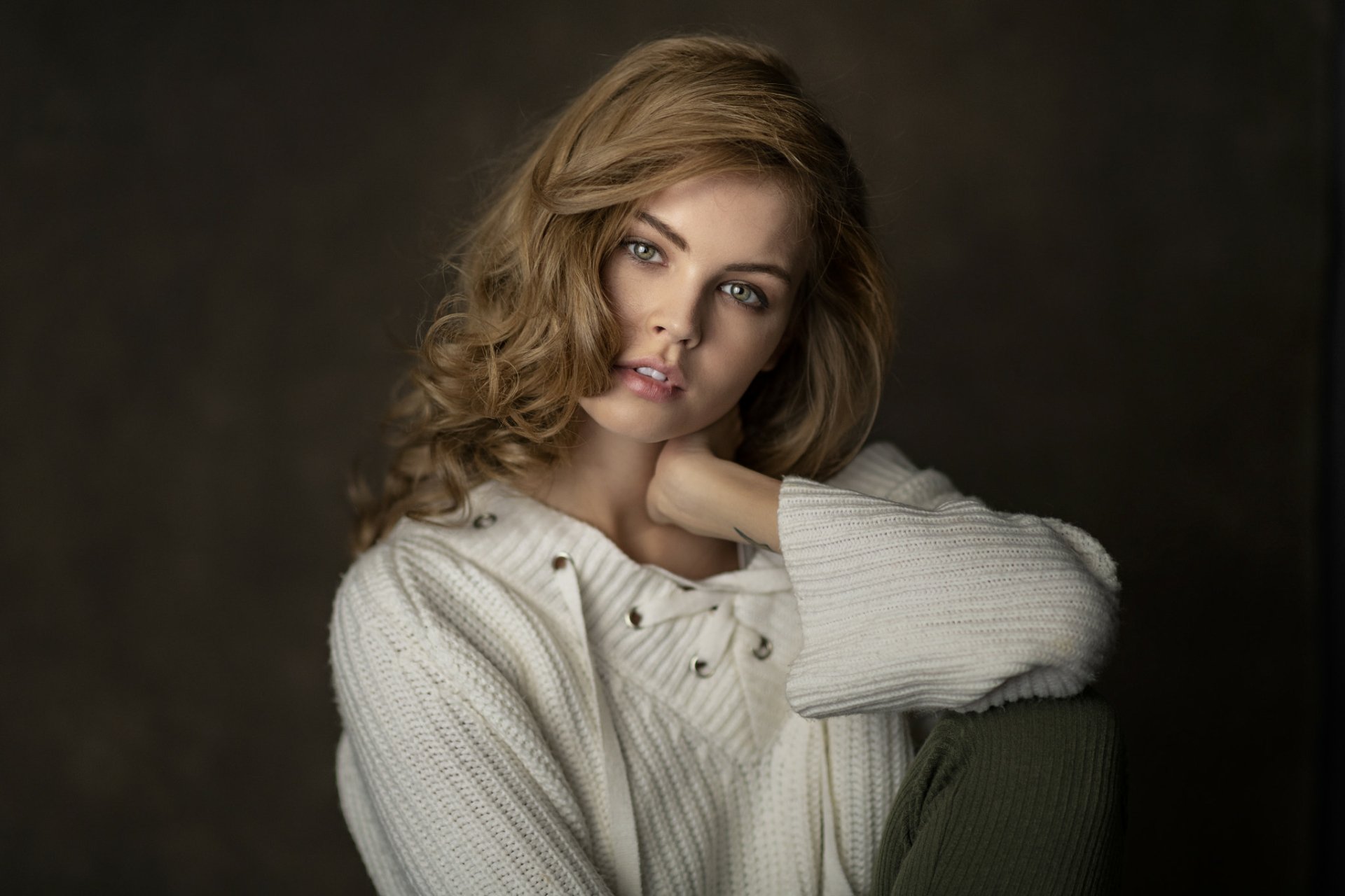 Download Blonde Russian Model Woman Anastasiya Scheglova HD Wallpaper by Chris Bos