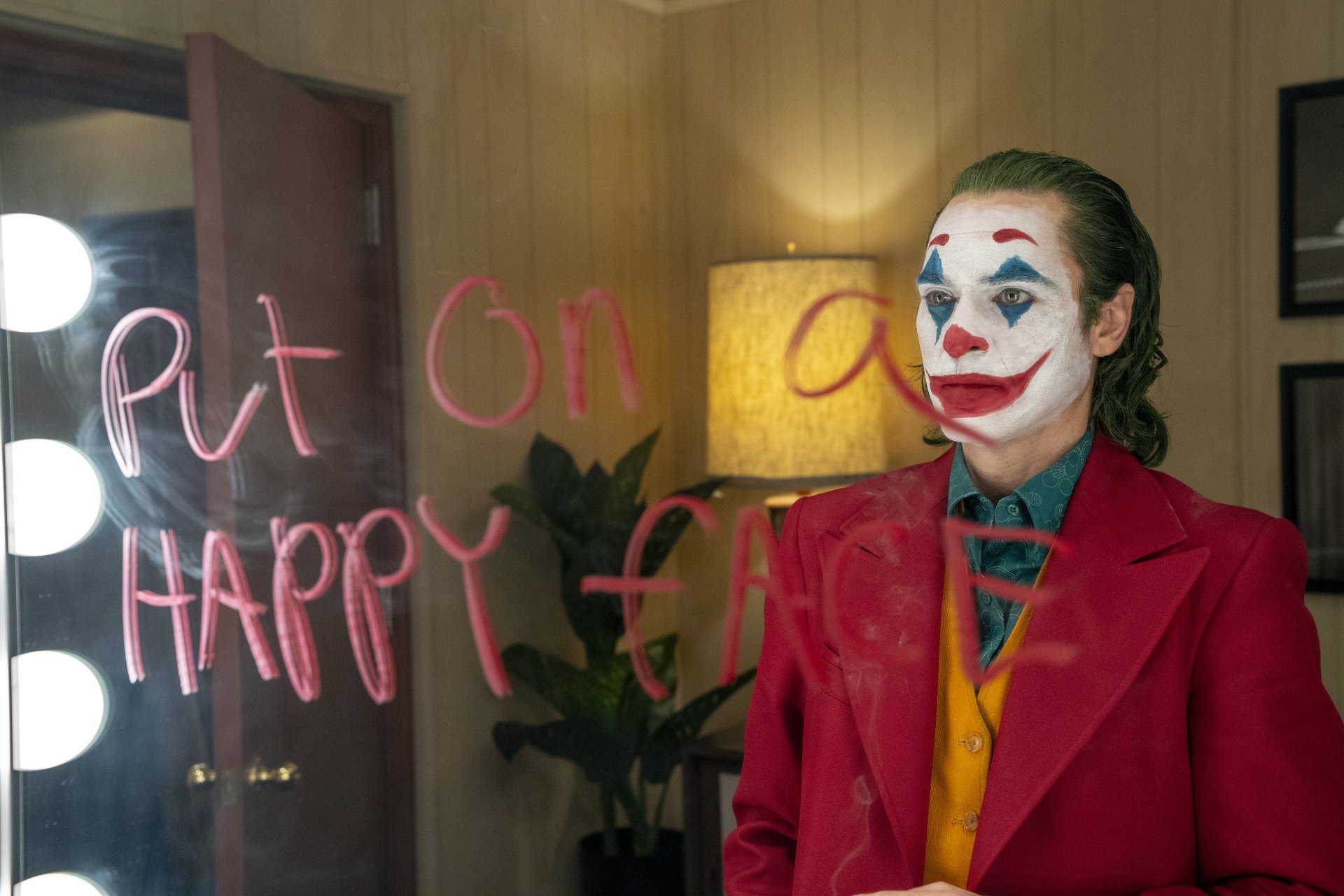 Download Arthur Fleck Joaquin Phoenix DC Comics Movie Joker 4k Ultra HD Wallpaper