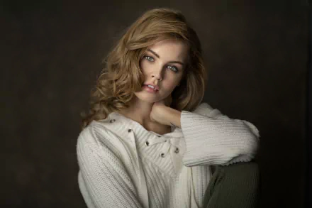 blonde Russian model woman Anastasiya Scheglova HD Desktop Wallpaper | Background Image