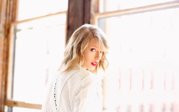 Music Taylor Swift Blonde American Singer Lipstick HD Wallpaper | Background Image