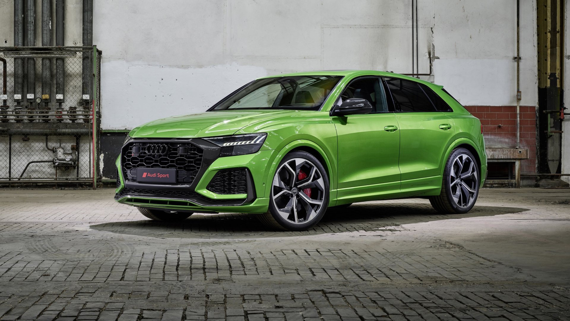 Download Vehicle Audi RS Q8 4k Ultra HD Wallpaper