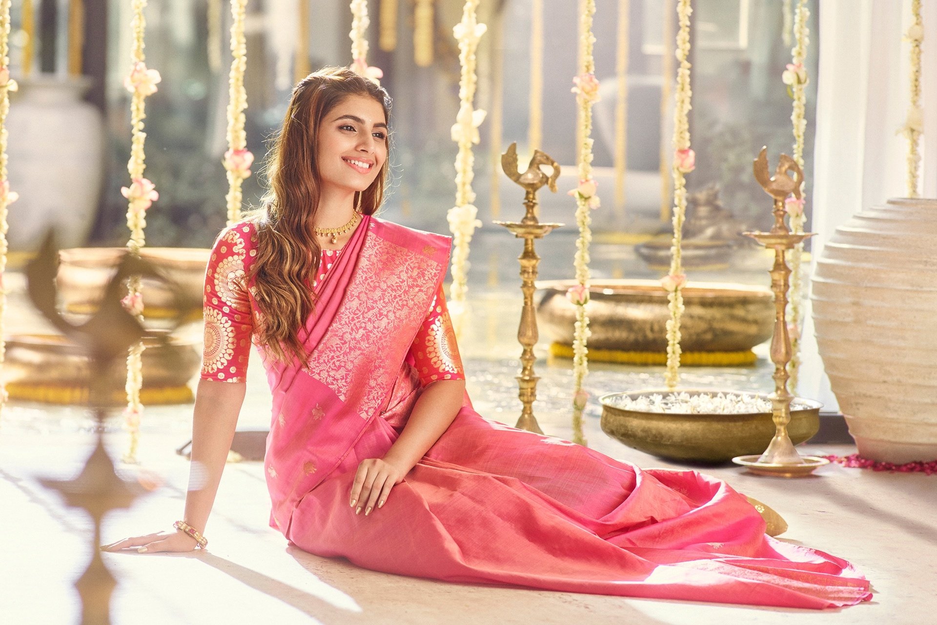 Download Long Hair Brunette Saree Smile Indian Woman Model HD Wallpaper