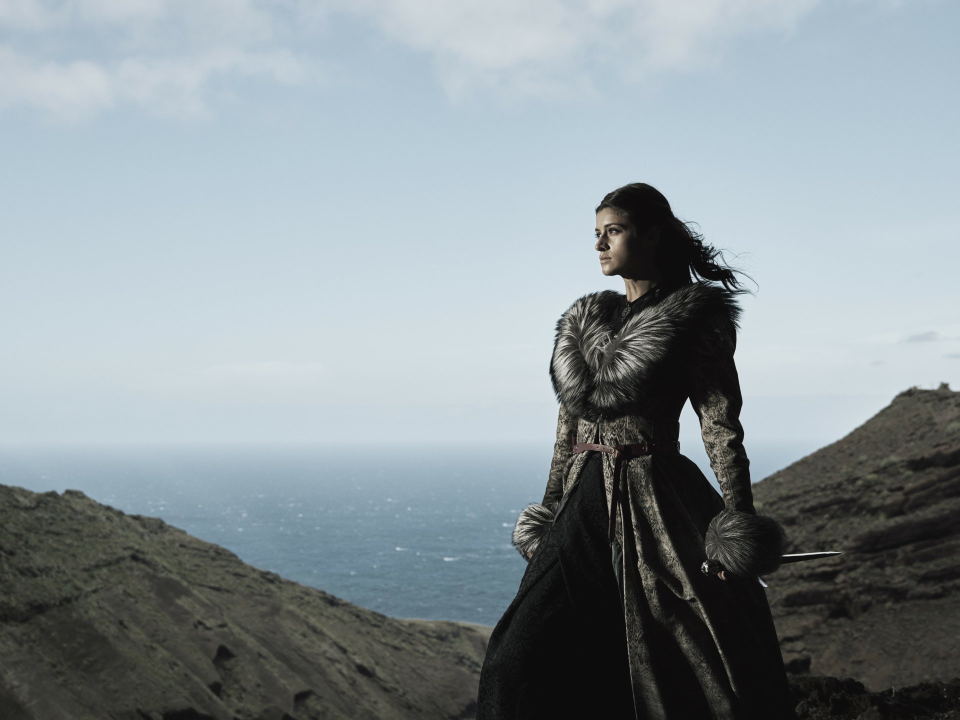 Download Anya Chalotra Yennefer Of Vengerberg TV Show The Witcher 8k Ultra HD Wallpaper