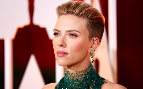Celebrity Scarlett Johansson Face Actress American Lipstick Earrings Blonde Short Hair HD Wallpaper | Background Image