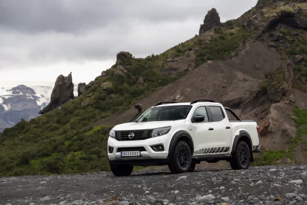 white car car Nissan vehicle Nissan Navara HD Desktop Wallpaper | Background Image