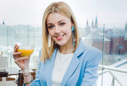 blonde Russian singer cocktail smile music Yulianna Karaulova HD Desktop Wallpaper | Background Image