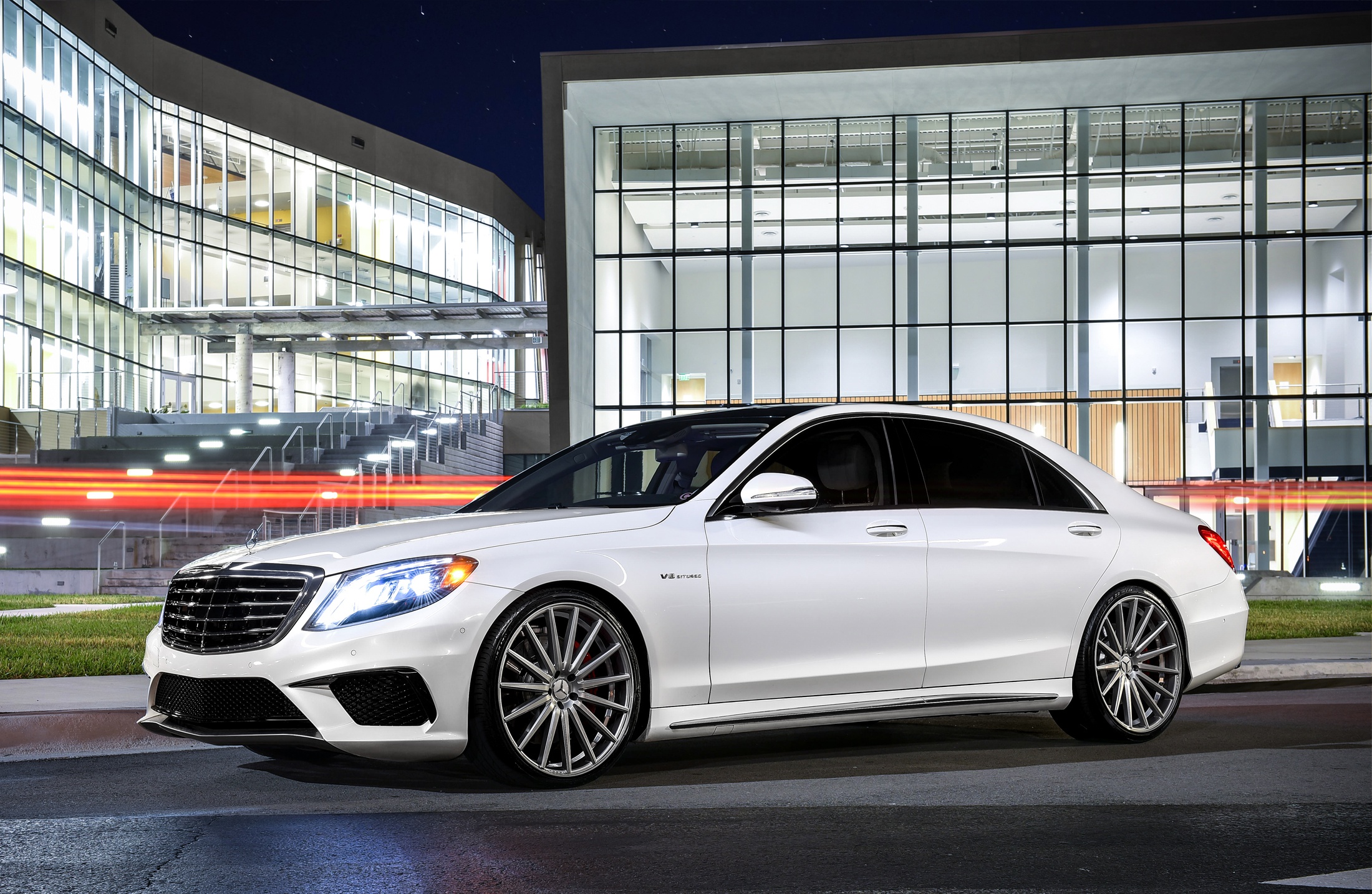 Mercedes-Benz S-Class HD Wallpaper | Background Image | 2200x1434