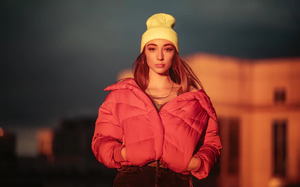 depth of field hat jacket woman model HD Desktop Wallpaper | Background Image