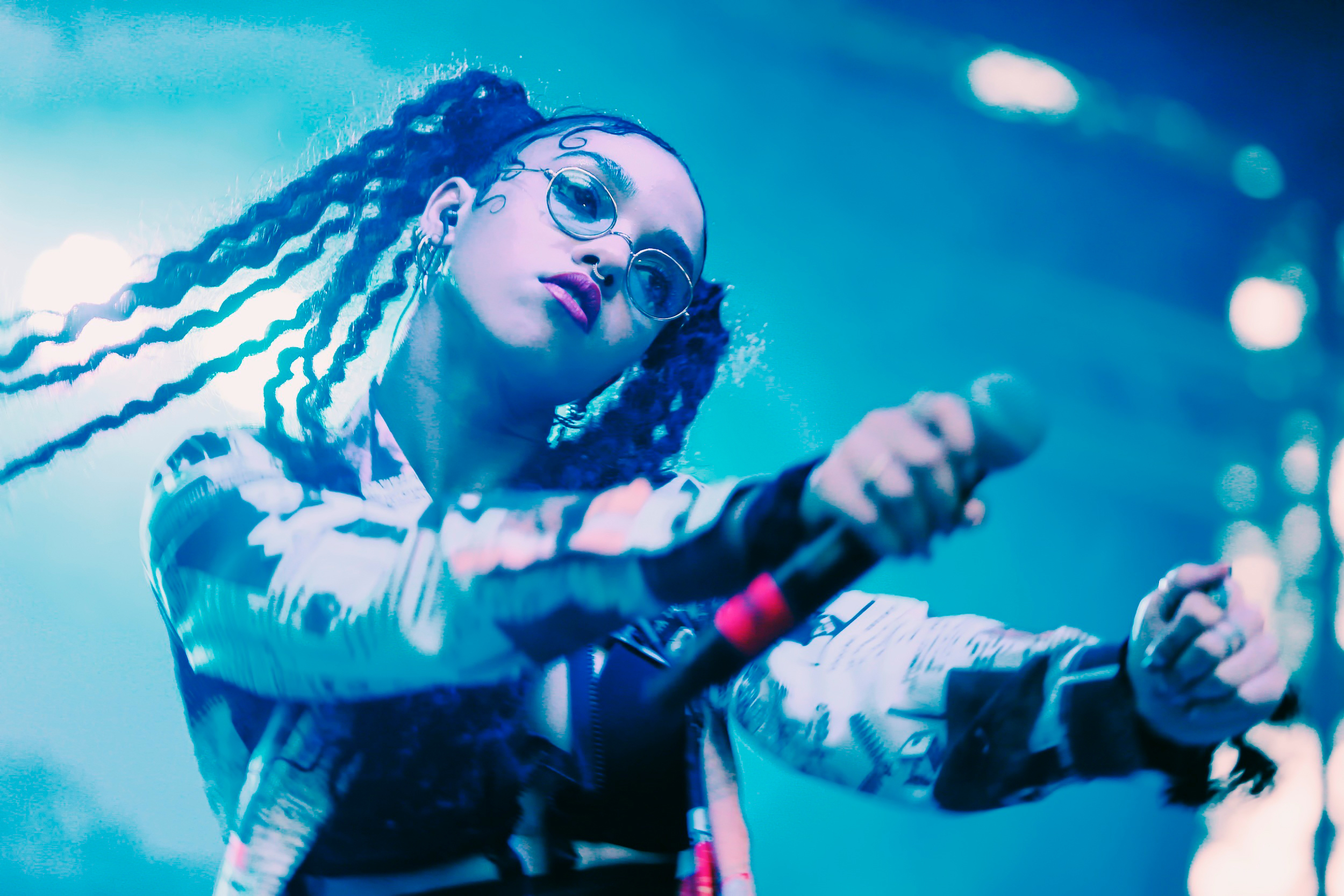 FKA twigs HD Wallpaper Background Image 2500x1667 ID