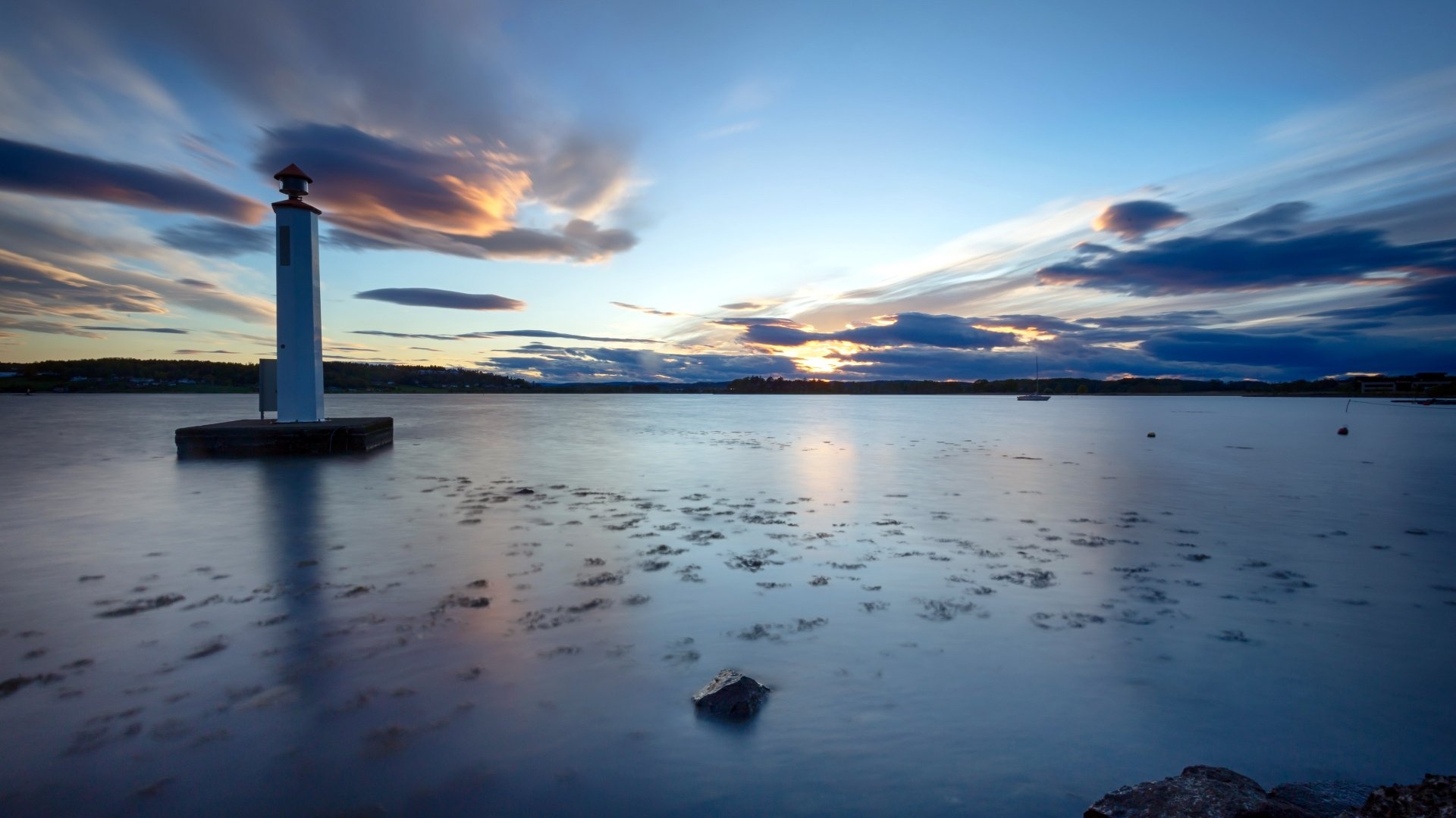 Ocean Beacon — 4K Ultra HD Lighthouse Wallpaper | 3840x2160 | Wallpaper ...