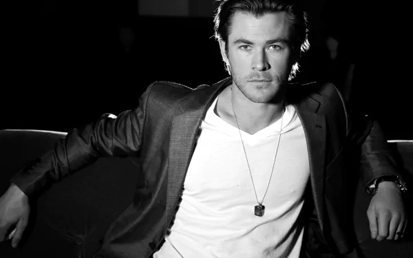 Celebrity Chris Hemsworth HD Desktop Wallpaper | Background Image