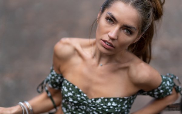 Women Model Face HD Wallpaper | Background Image