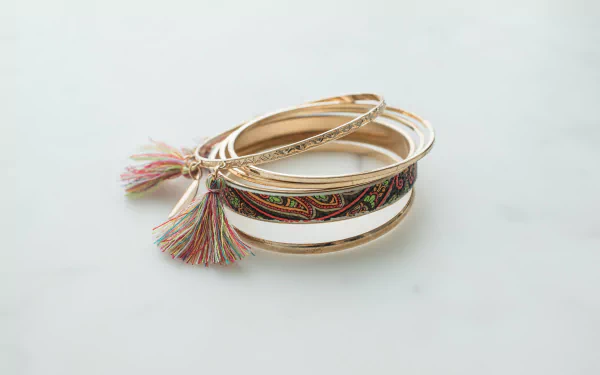 bracelet man made jewelry HD Desktop Wallpaper | Background Image