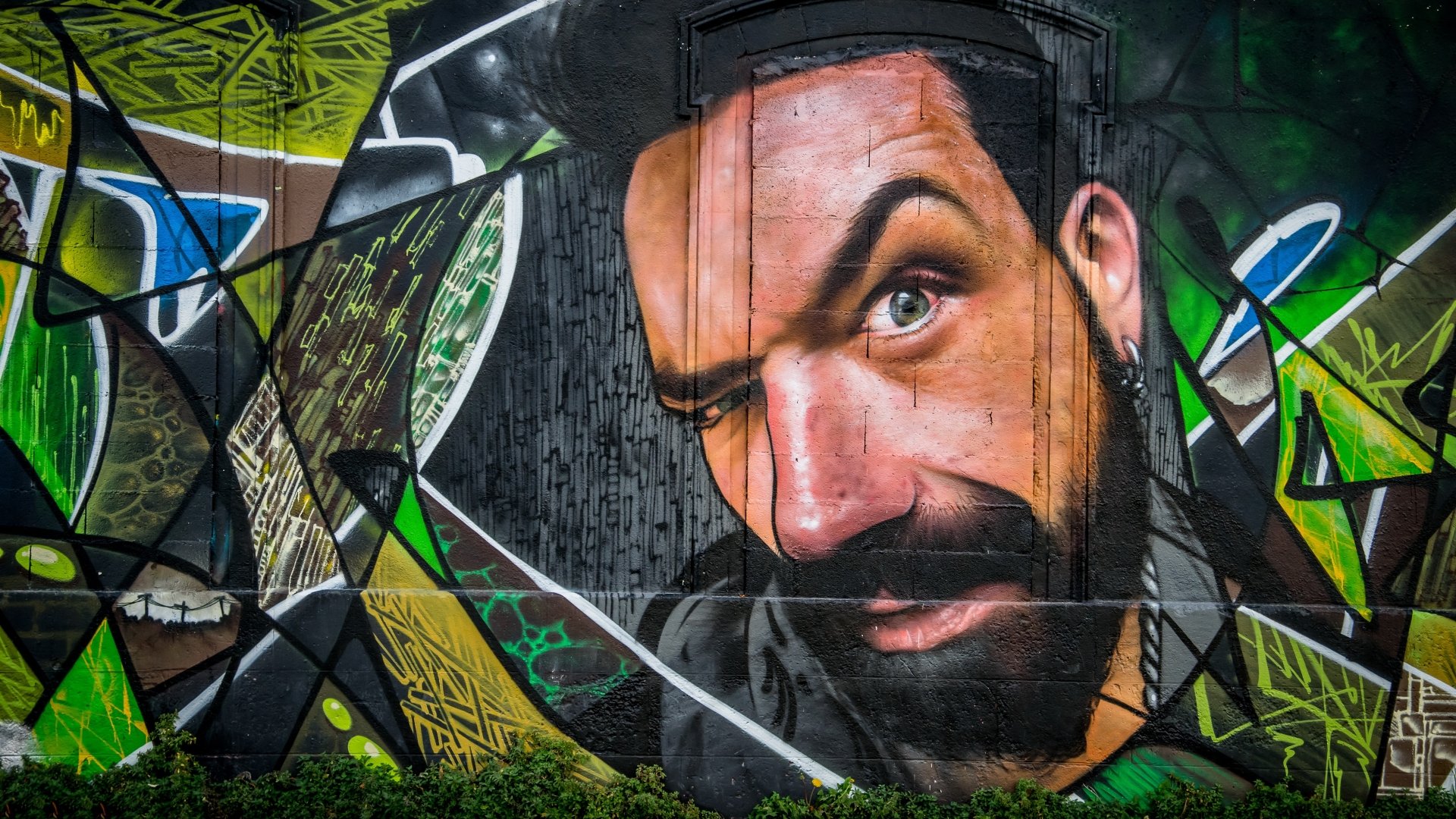 Download Wall Artistic Graffiti 4k Ultra HD Wallpaper