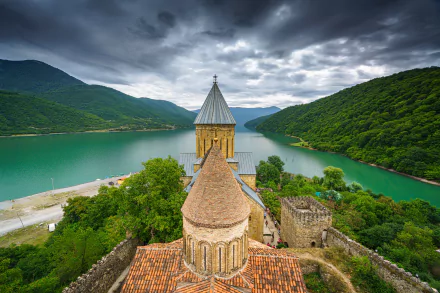  Ananuri Fortress, Aragvi River