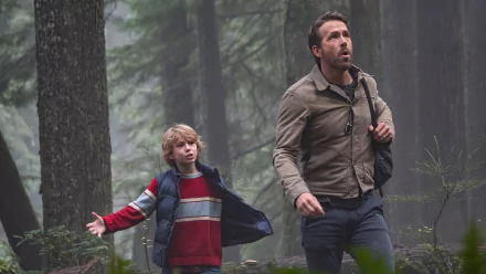 Walker Scobell Ryan Reynolds movie The Adam Project HD Desktop Wallpaper | Background Image