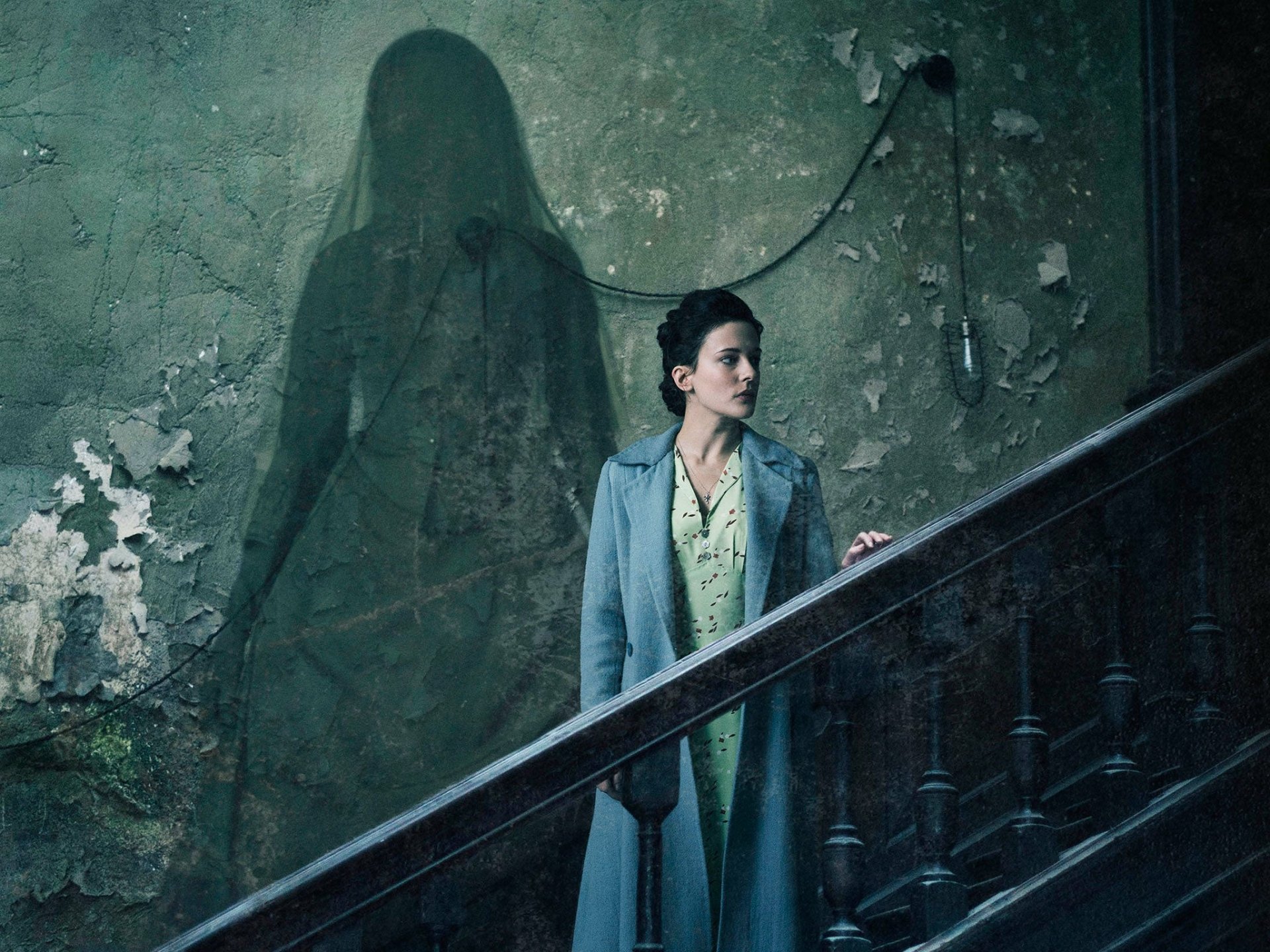 Download Movie The Woman In Black: Angel Of Death HD Wallpaper