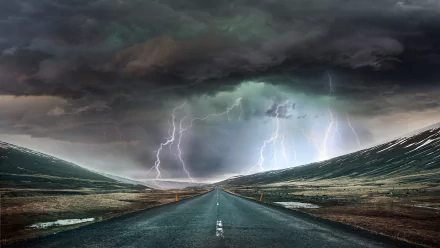  Stormy Road by enriquelopezgarre