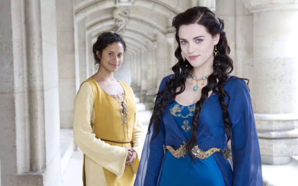  Gwen and Morgana