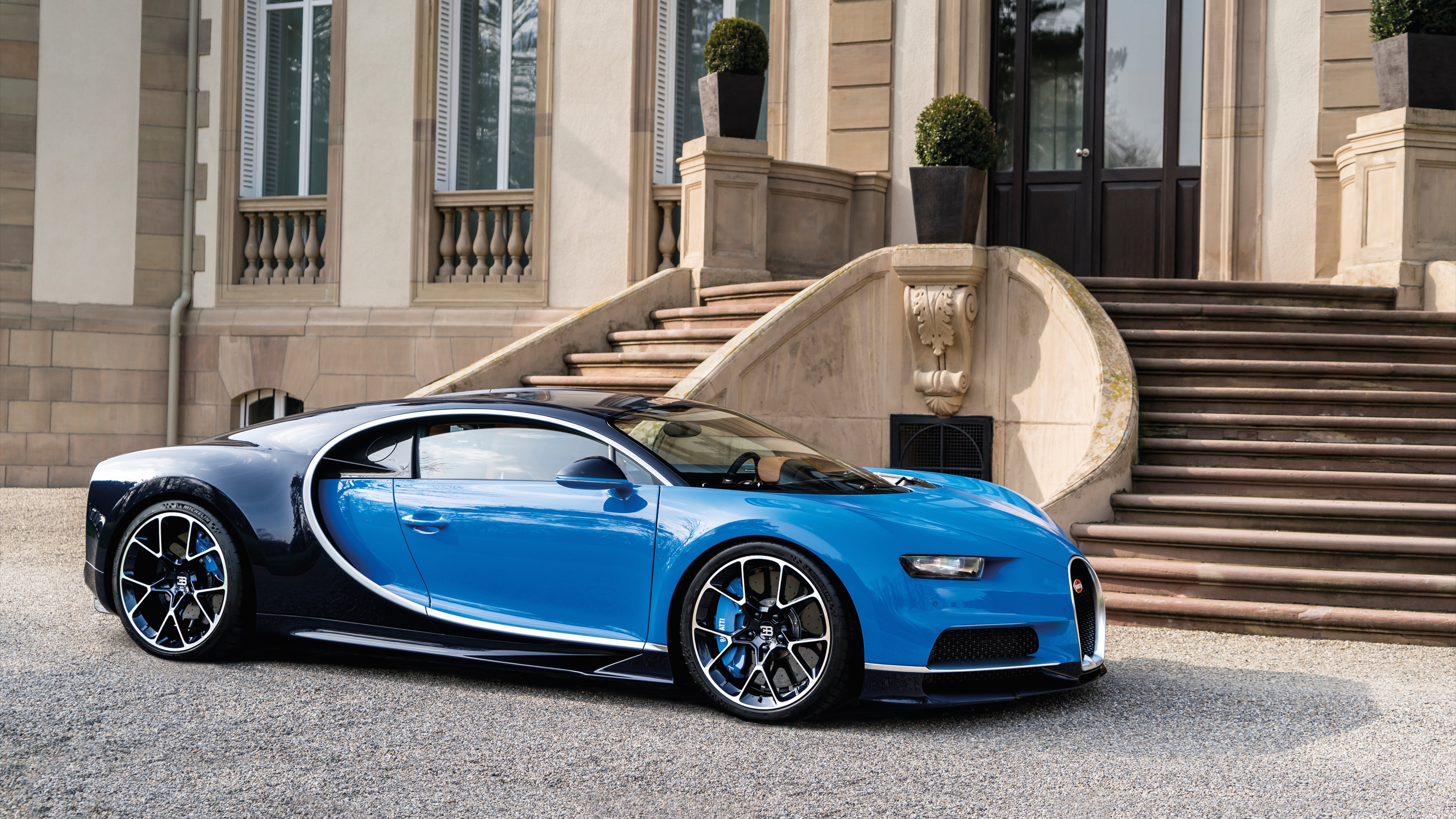 Vehicles Bugatti Chiron HD Wallpaper | Background Image