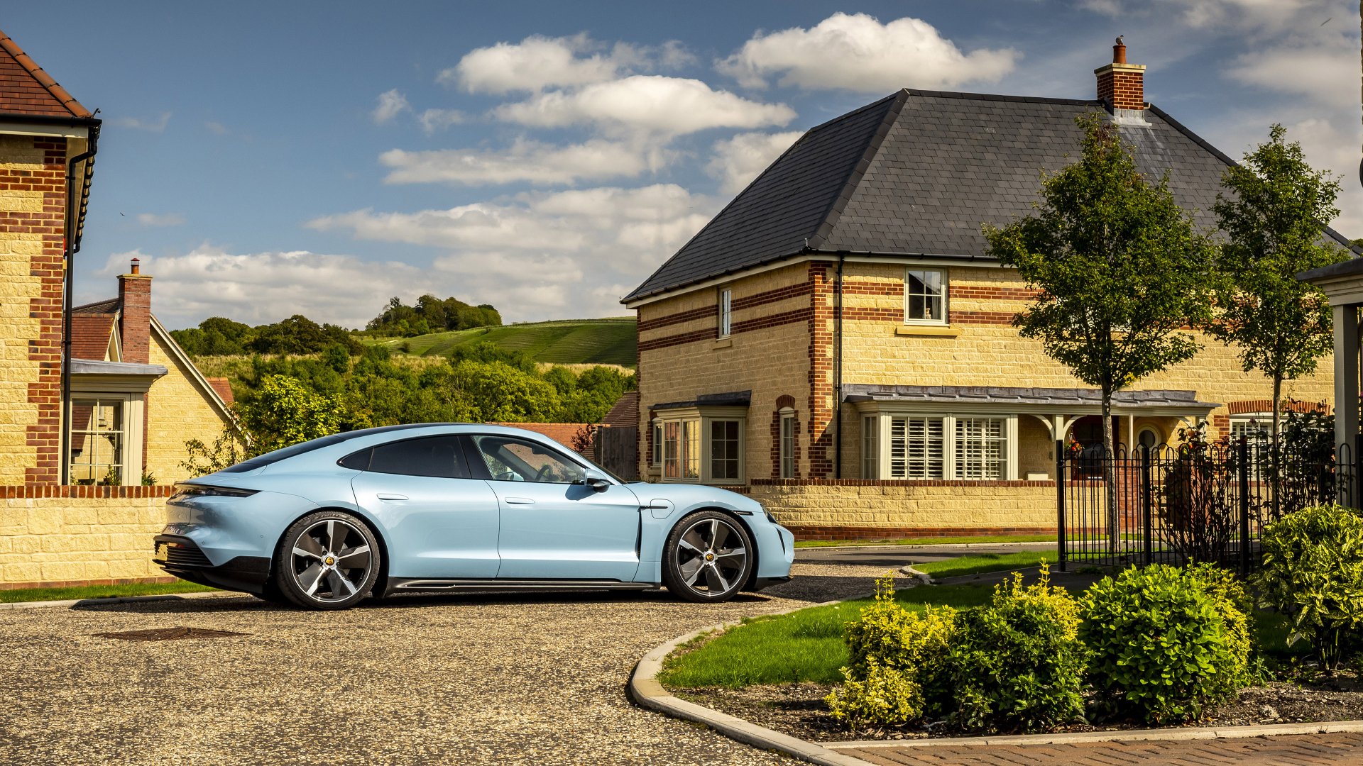 Download Car Porsche Porsche Taycan Vehicle Porsche Taycan 4S 4k Ultra HD Wallpaper