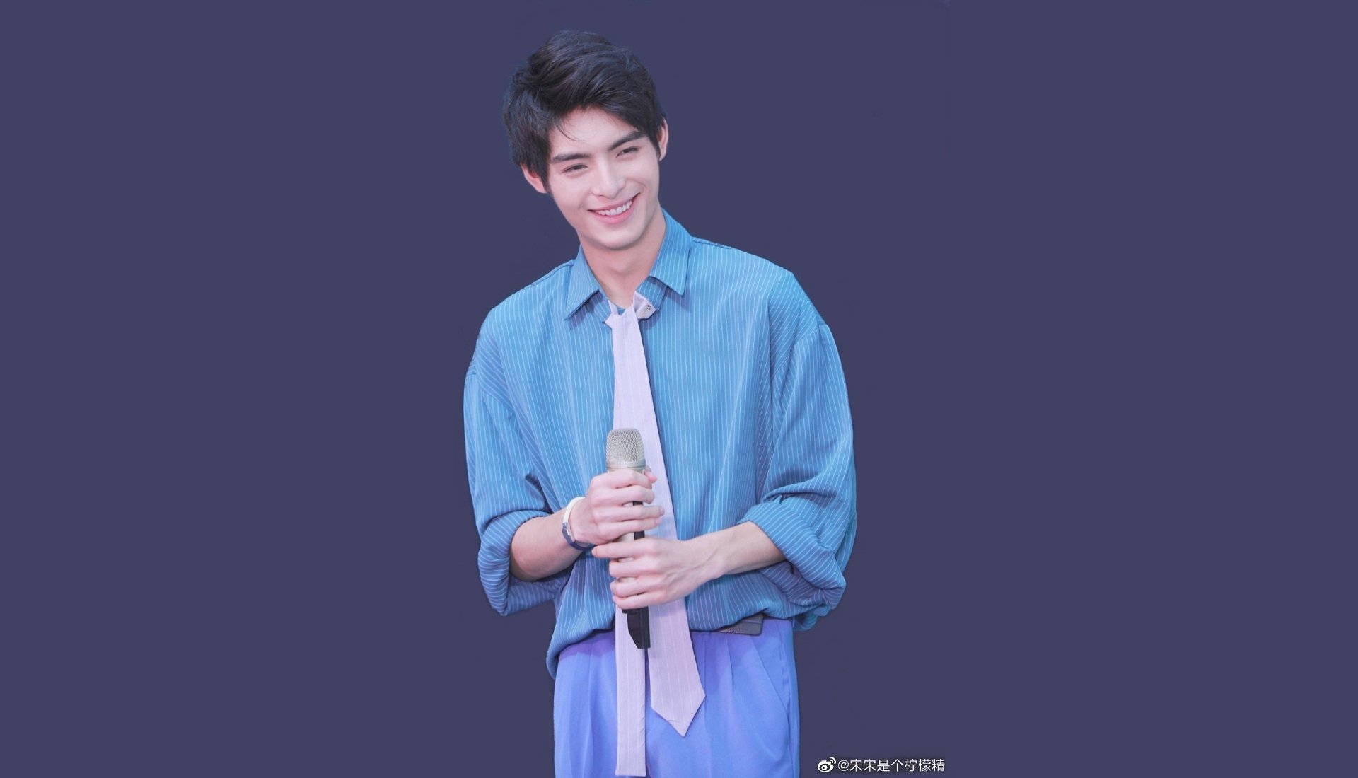 Download Celebrity Wang Hao Xuan HD Wallpaper