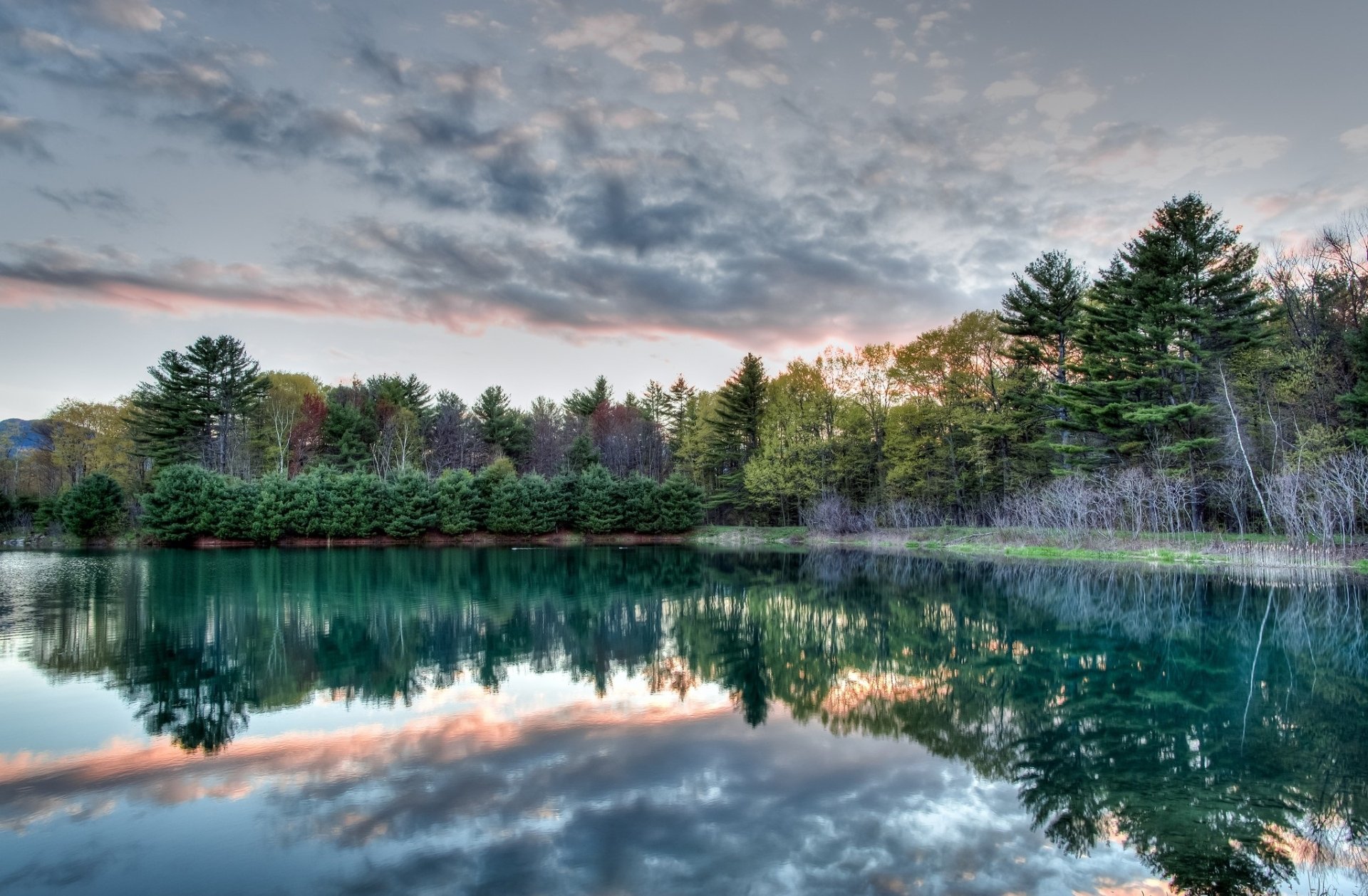 Download Nature Lake HD Wallpaper