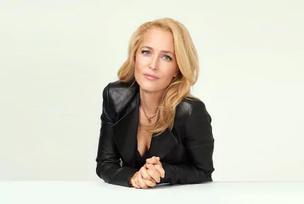 American leather jacket blonde actress Celebrity Gillian Anderson HD Desktop Wallpaper | Background Image