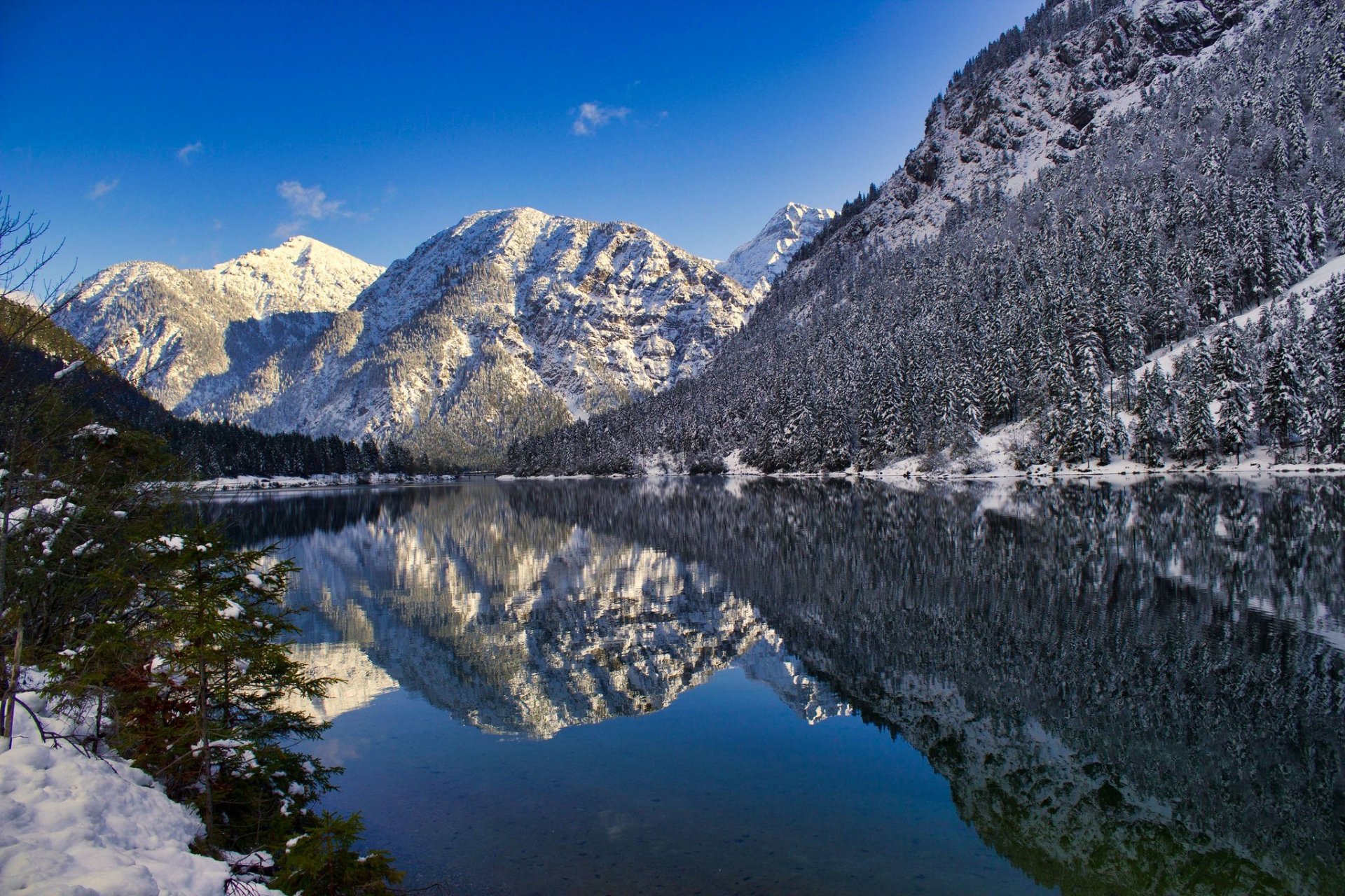 Download Winter Nature Reflection Mountain Lake HD Wallpaper