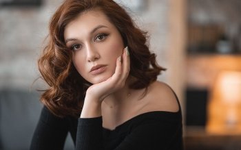 2300 4k Ultra Hd 模特壁纸 背景