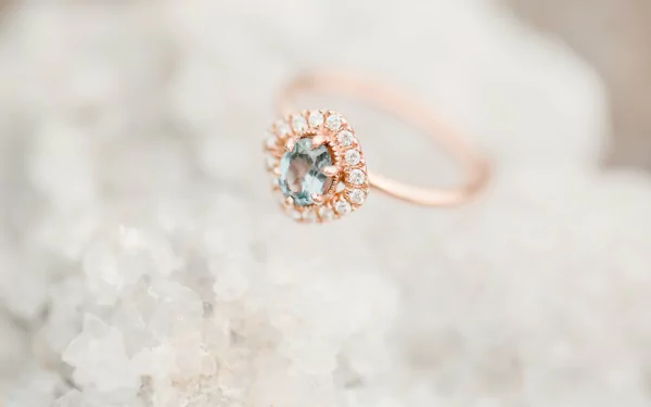  Rose Gold Wedding Ring With Large Stone