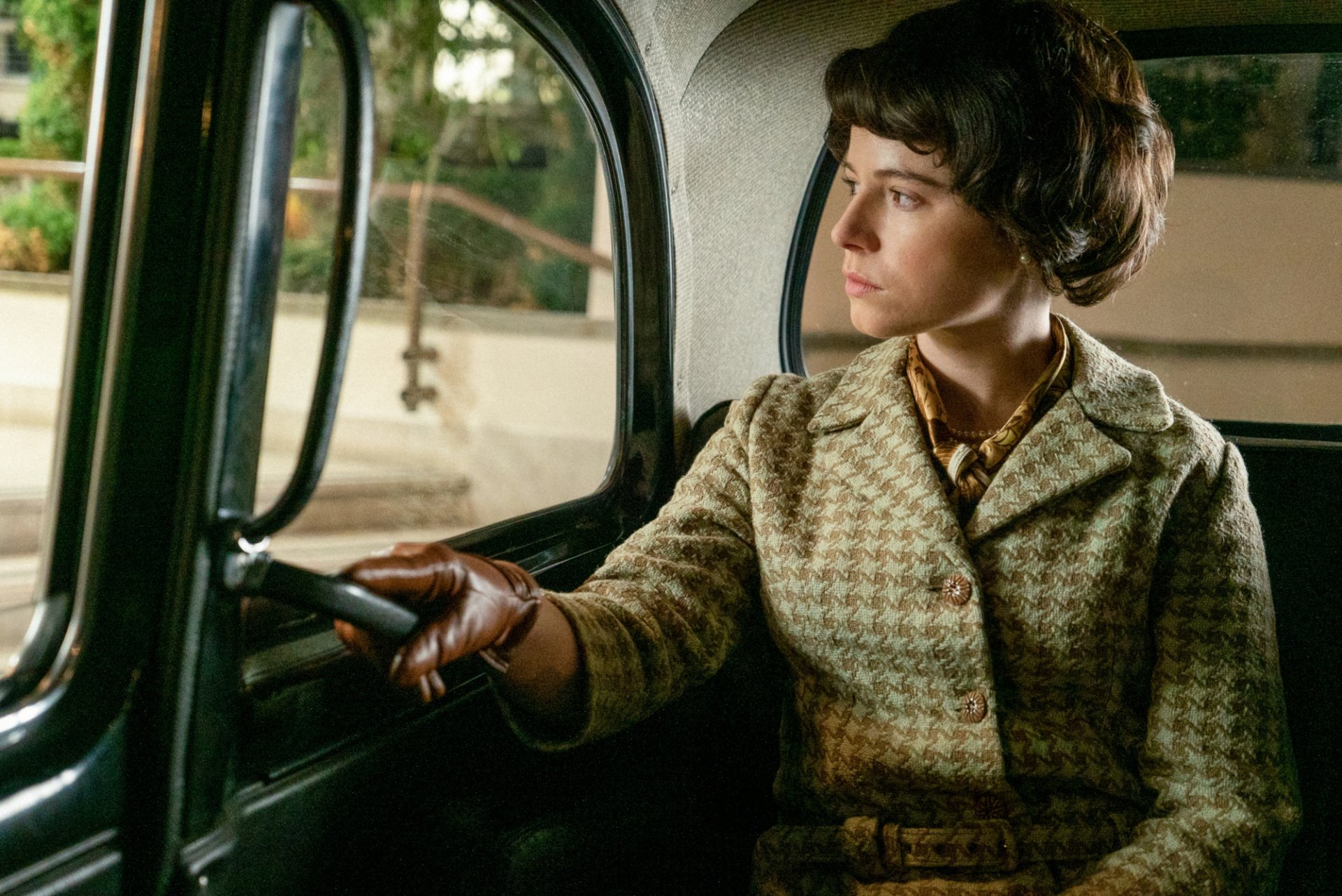 Download Sheila Wynne Jessie Buckley Movie The Courier (2021) HD Wallpaper