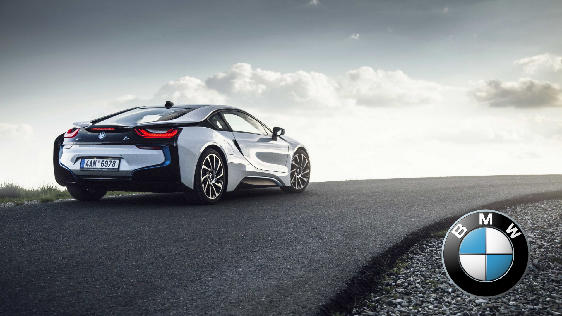 Download Vehicle BMW I8 HD Wallpaper