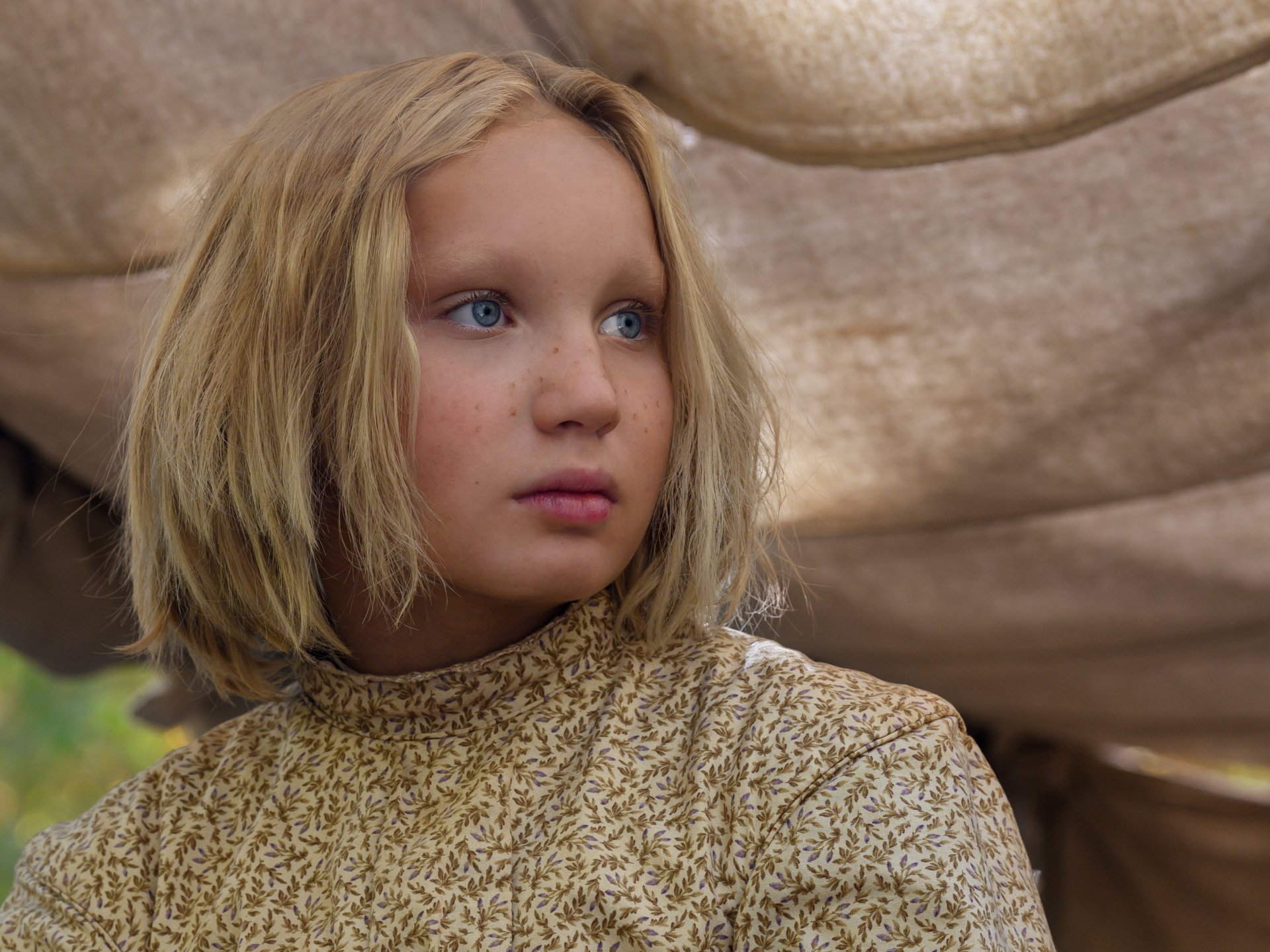 Download Helena Zengel Movie News Of The World 4k Ultra HD Wallpaper