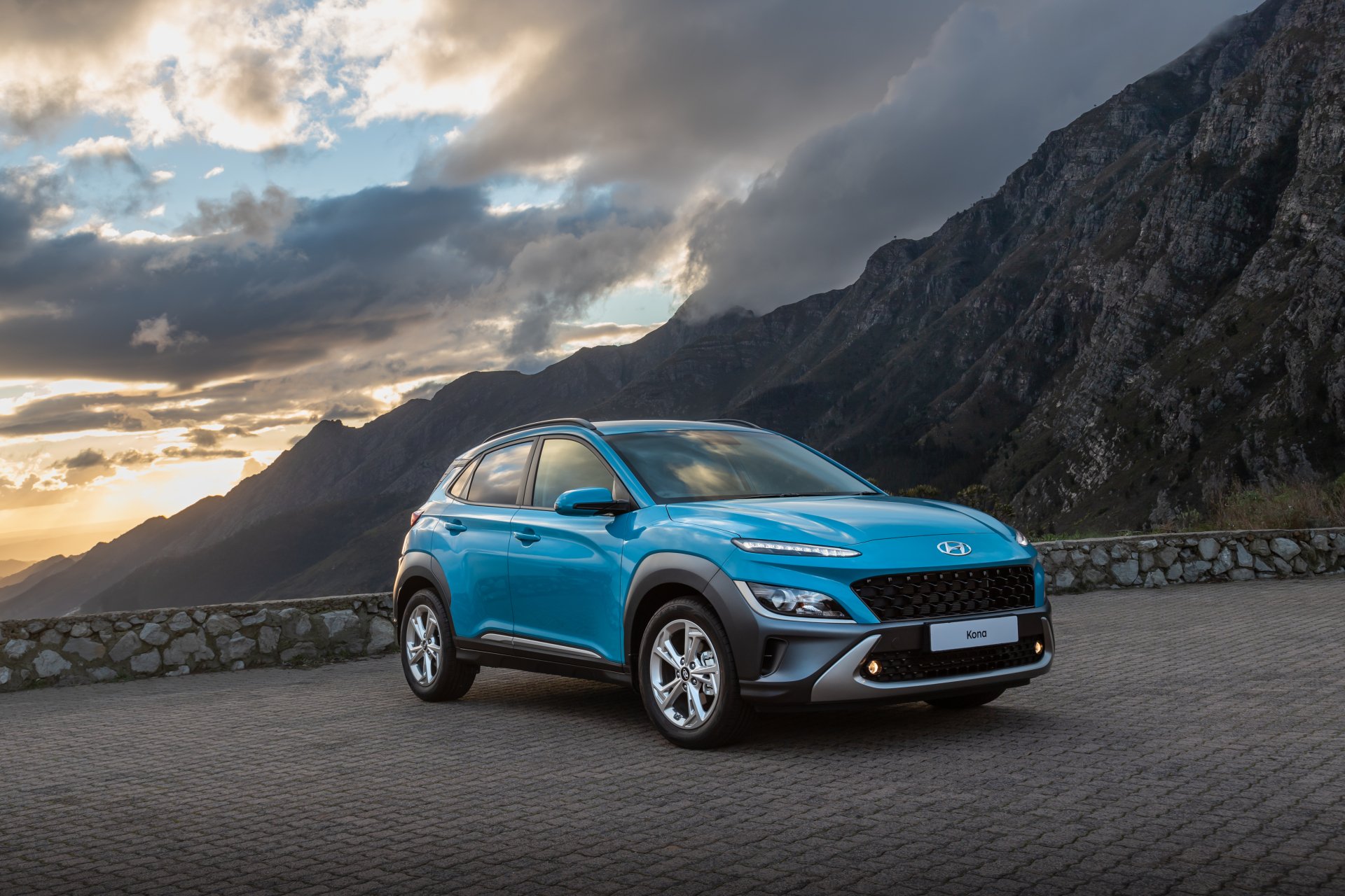 Download SUV Vehicle Hyundai Kona 4k Ultra HD Wallpaper