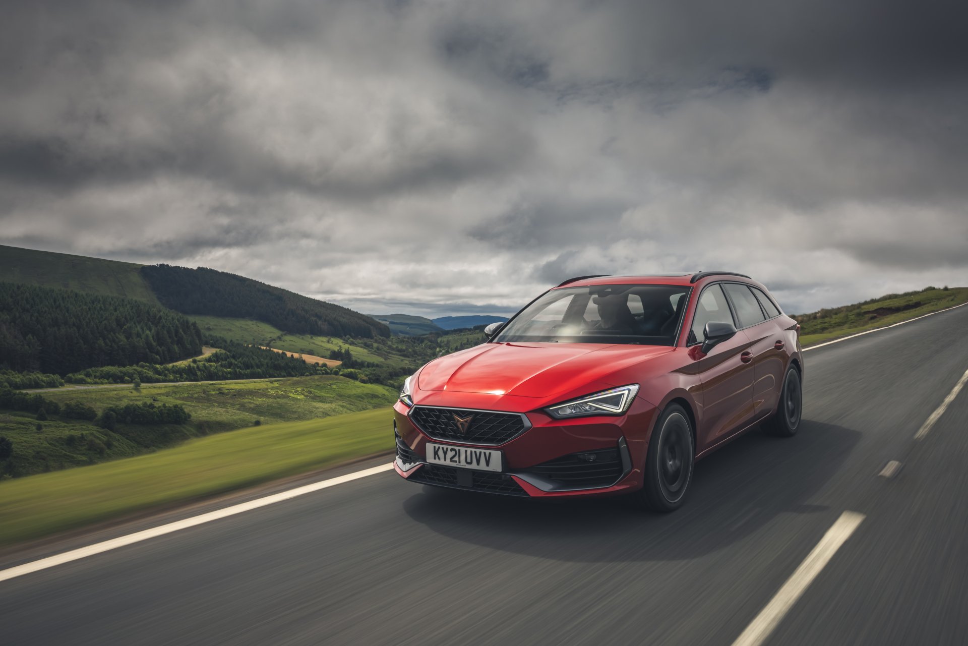 Download Cupra Leon Vehicle Cupra Leon 4Drive 8k Ultra HD Wallpaper